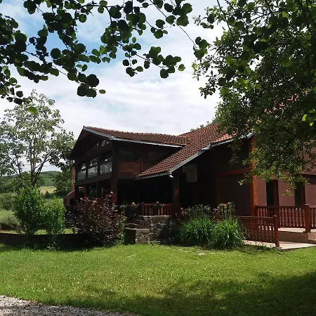 Bed & Breakfast Etno House Moon Podgorica