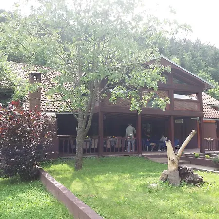 Etno House Moon Bed & Breakfast