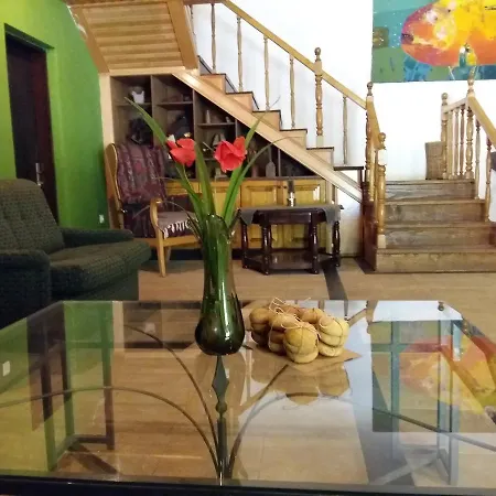 Etno House Moon Bed & Breakfast