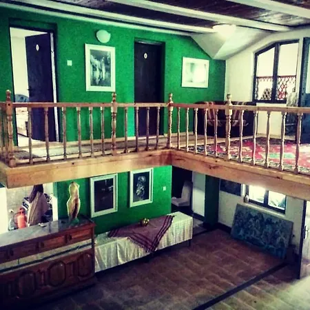 Etno House Moon Bed & Breakfast *