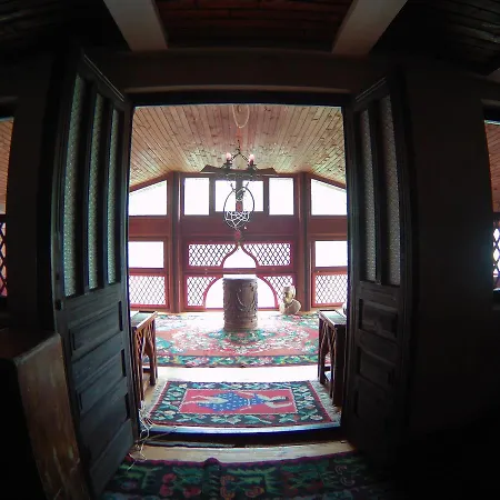 Bed & Breakfast Etno House Moon *